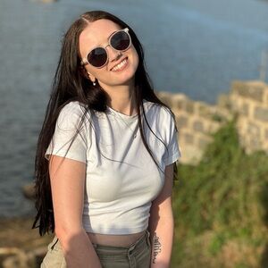 Meet your Posher, Kale’a